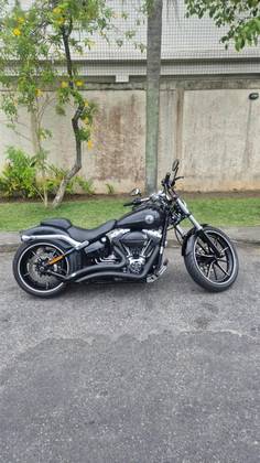 HARLEY-DAVIDSON SOFTAIL BREAKOUT HARLEY-DAVIDSON SOFTAIL BREAKOUT